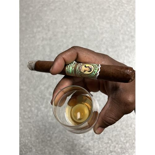 La Aroma de Cuba Pasion Churchill 7  * 49