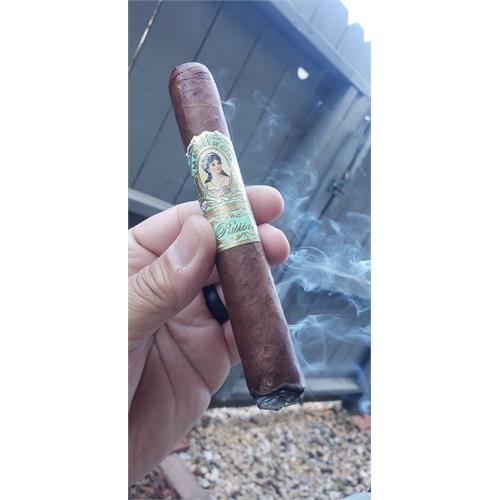 La Aroma de Cuba Pasion Box-Pressed Torpedo 6 1/8 * 54