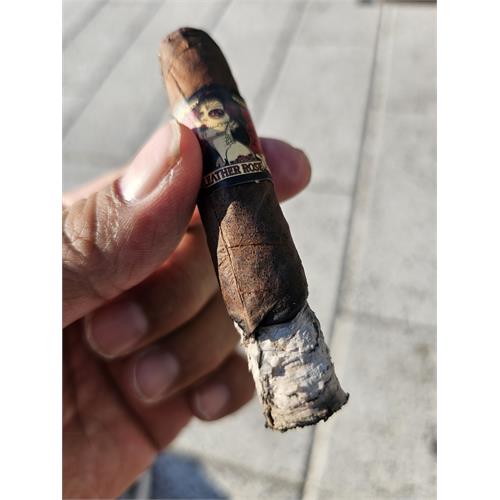 Deadwood Leather Rose Petite Corona 4  * 43
