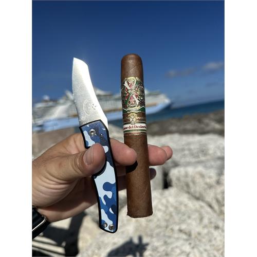 Arturo Fuente Opus X 2020 Dubai Sol d Amor 6 1/8 * 55