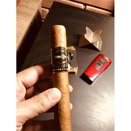 Don Lino Connecticut Gran Toro 6  * 60