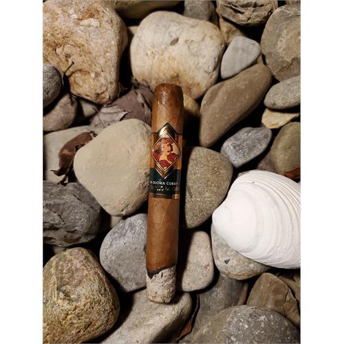 La Gloria Cubana Criollo de Oro Toro 5 3/4 * 54