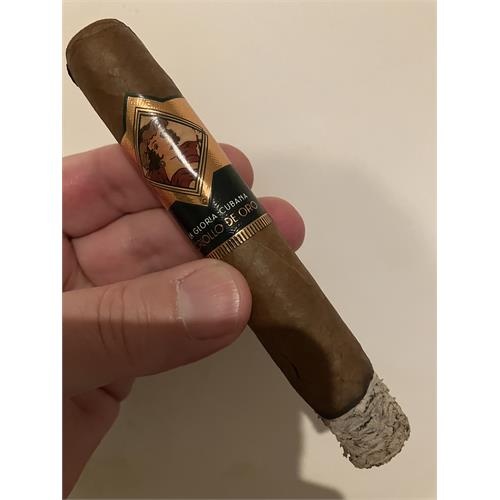 La Gloria Cubana Criollo de Oro Toro 5 3/4 * 54