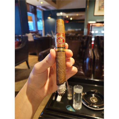 Arturo Fuente Hemingway Signature Natural 6  * 46