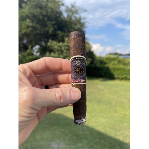 Alec Bradley Magic Toast Gran Toro 6  * 54