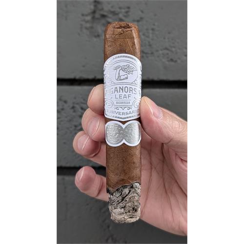 Aganorsa Leaf Aniversario Corojo Robusto 5  * 54