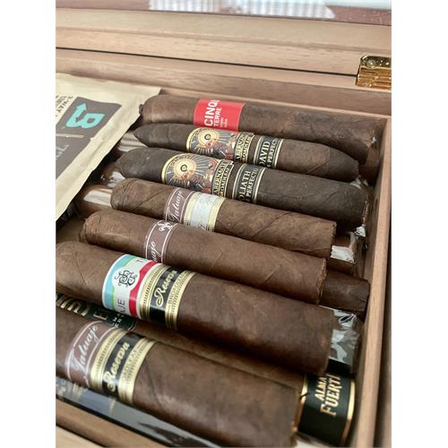Tatuaje Cohetes Sumatra 4  * 50