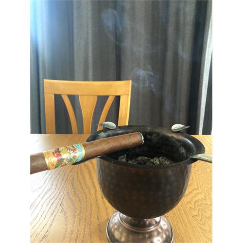 San Cristobal Quintessence Churchill 7  * 49