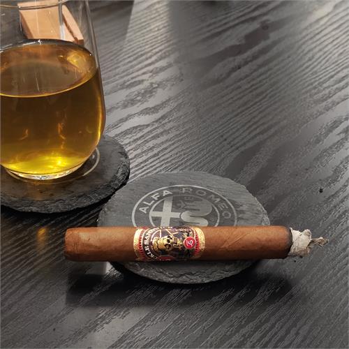 Espinosa Knuckle Sandwich Habano Corona Gorda-R 5 5/8 * 46