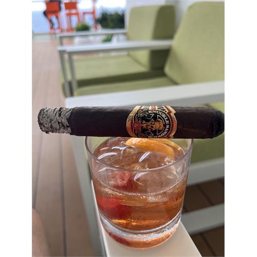 Espinosa Knuckle Sandwich Maduro Robusto-J 5  * 52