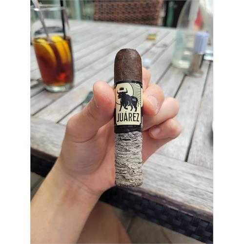 Crowned Heads Juarez Shots LE 2022 4  * 50