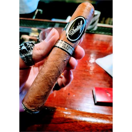 Davidoff Limited Edition 2022 Gran Toro 5 1/2 * 58