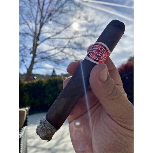 El Rey del Mundo by AJ Fernandez Limited Edition Toro 6  * 52