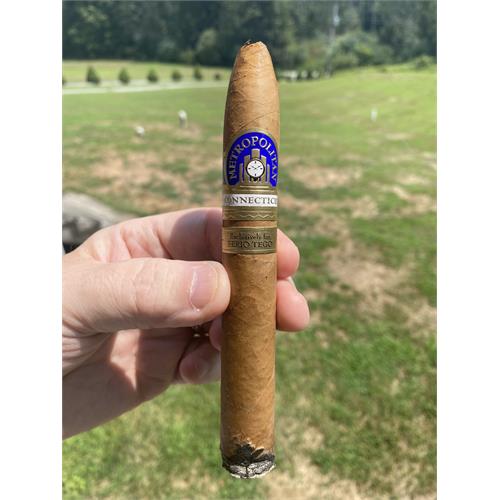 Ferio Tego Metropolitan Connecticut Explorer 6 1/2 * 52