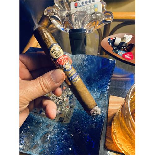 Aganorsa Leaf Validacion Connecticut  Toro 6 1/4 * 52