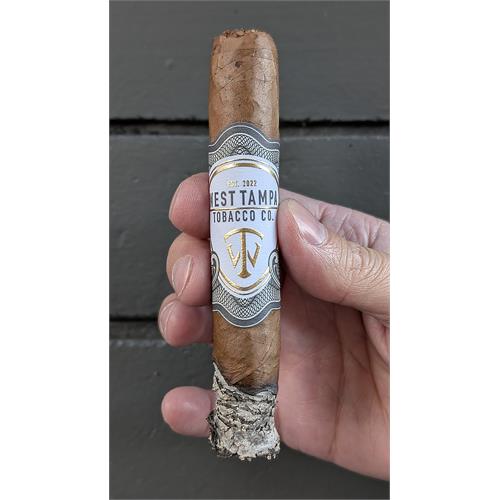 West Tampa Tobacco Company White Robusto 5  * 50