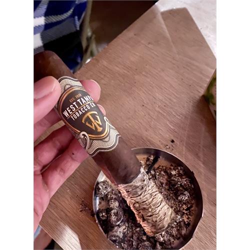 West Tampa Tobacco Company Black Gigante 6  * 60