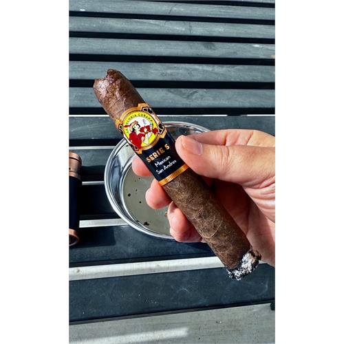 La Gloria Cubana Serie S Gigante 6  * 60