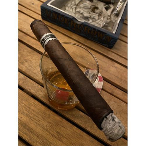 Mi Querida Black SakaKhan 7 1/4 * 54