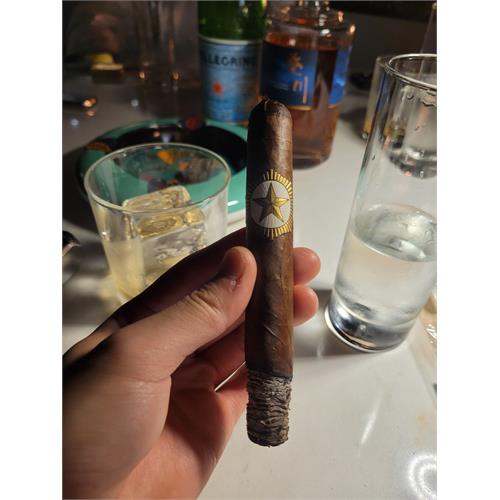 Stillwell Star Holiday 2022 6  * 52