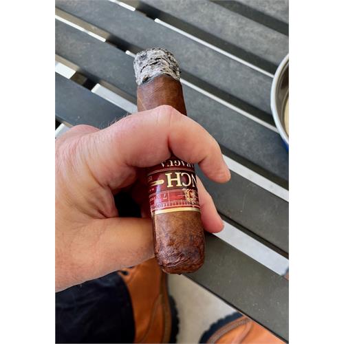 EP Carrillo Inch Nicaragua No. 62 5  * 62