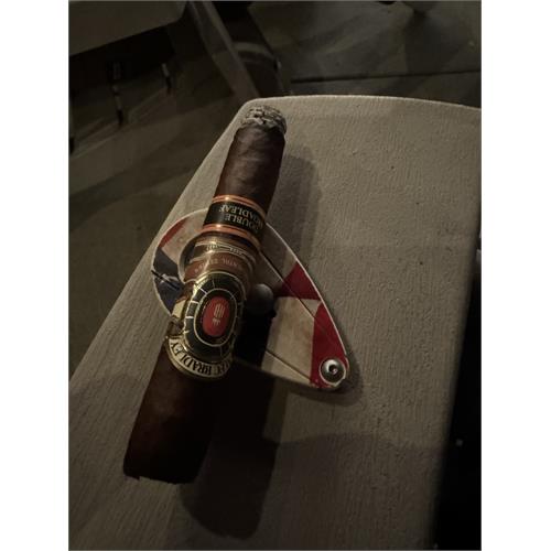 Alec Bradley Double Broadleaf Robusto 5  * 50