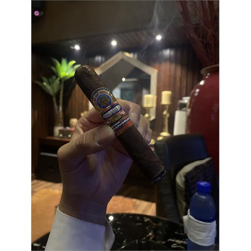 Ozgener Bosphorus B52 5  * 52