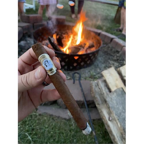 La Palina Goldie Laguito No. 2 6  * 38