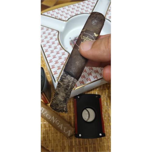 Asylum 13 Oblongata Maduro Robusto 5  * 50