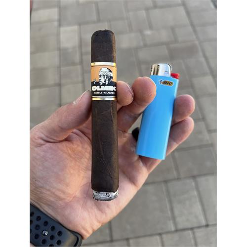 Foundation Olmec Maduro Robusto 5  * 50