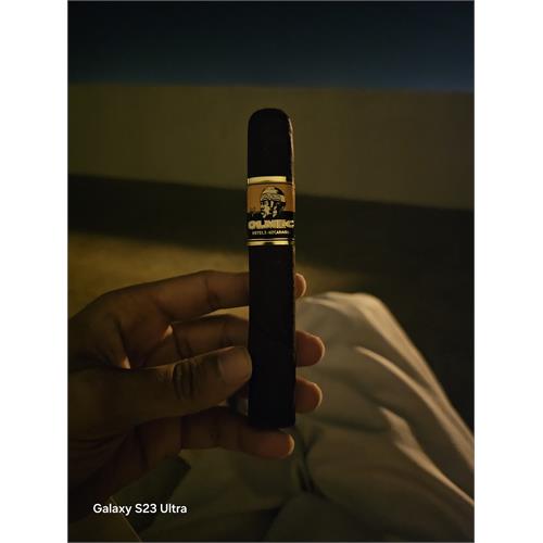 Foundation Olmec Maduro Robusto 5  * 50