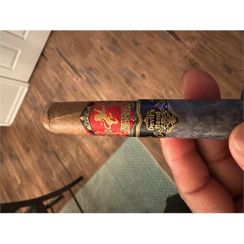 Esteban Carreras Devil s Hand Toro 6  * 50