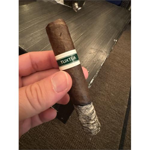 Tatuaje Lomo de Cerdo Tuxtla 5 1/8 * 52