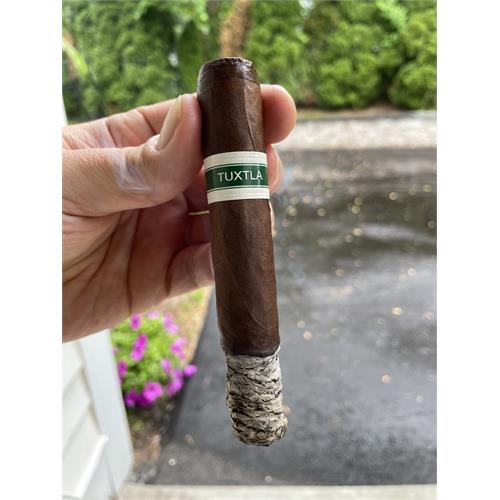 Tatuaje Lomo de Cerdo Tuxtla 5 1/8 * 52