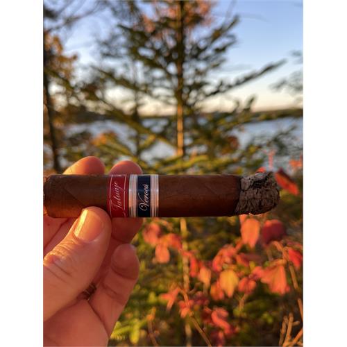 Tatuaje Havana VI Verocu Blue No. 1 6 1/4 * 52