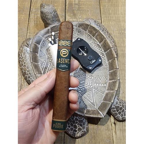 Plasencia Alma Fuerte Colorado Claro Eduardo I 6 1/4 * 54