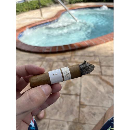 Patoro Terre Blanche Robusto 5  * 50
