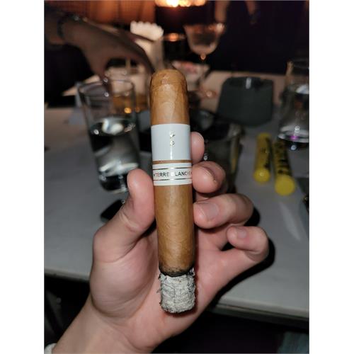 Patoro Terre Blanche Robusto 5  * 50
