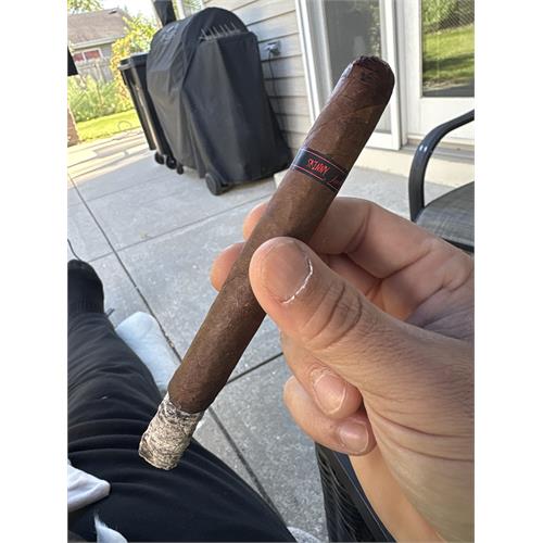 Tatuaje The Drac Redux 2 6 3/4 * 52