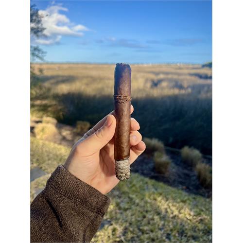 CAO Amazon Basin Extra Anejo 6  * 52