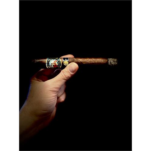 La Gloria Cubana TAA 2023 Double Robusto 7 1/4 * 54