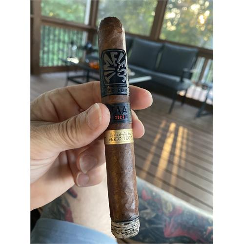 Ferio Tego Timeless TAA Exclusive 2023 Toro 6  * 50