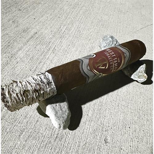 West Tampa Tobacco Company Red Toro  6  * 52