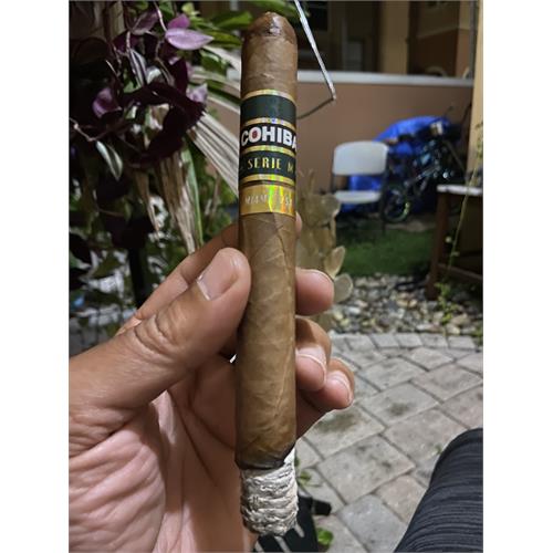 Cohiba Serie M Prominente LE 7  * 50