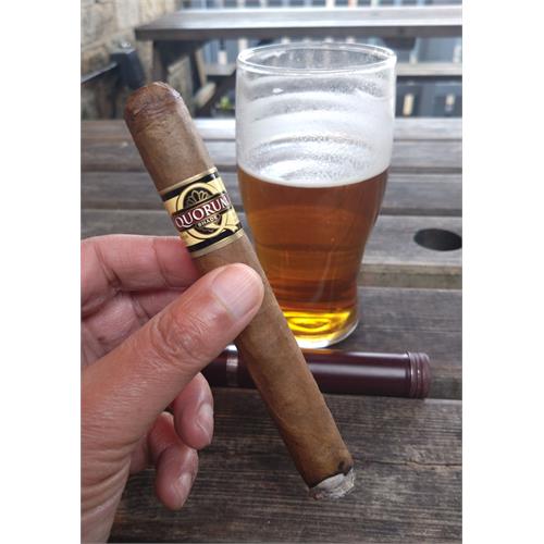 Quorum Toro 5-Cigar Sampler