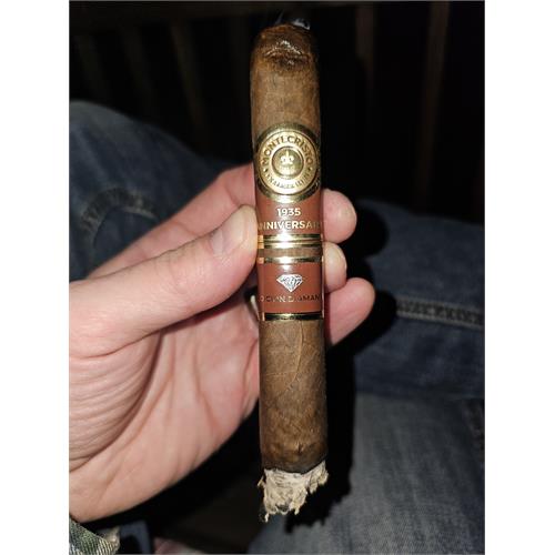 Montecristo 1935 Anniversary Edicion Diamante Churchill 7  * 54