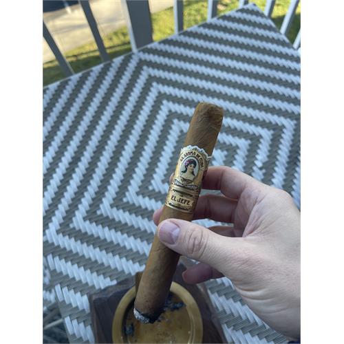 La Aroma de Cuba Connecticut El Jefe 7  * 58