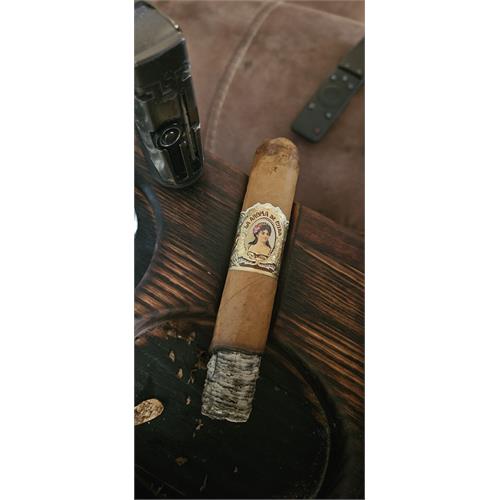 La Aroma de Cuba Connecticut Monarch 6  * 52