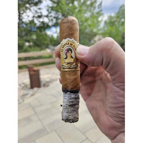 La Aroma de Cuba Connecticut Robusto 5 1/4 * 54