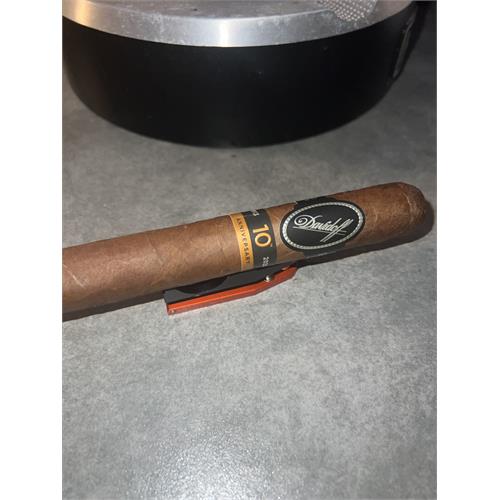Davidoff Nicaragua 10th Anniversary LE Gran Toro 6  * 56